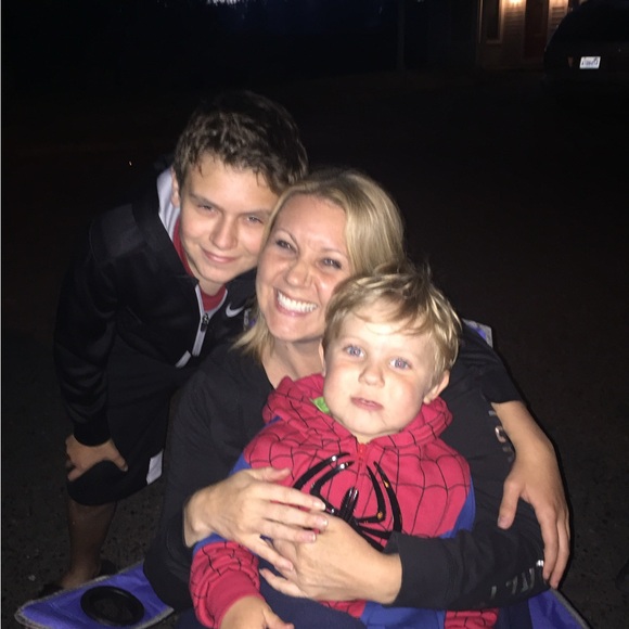 Meet your Posher, Amie - Picture 14 of 16